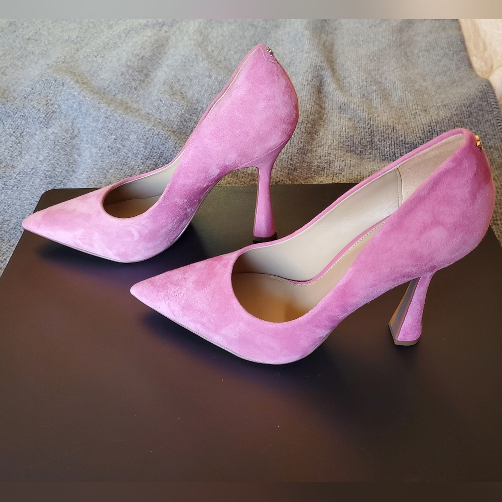 Sam Edelman pink suede heels
